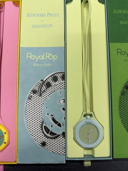 Дизайнерський годинник Swatch Royal Pop, 1:1 Кишеньковий колір Blaue Acht 117716 фото